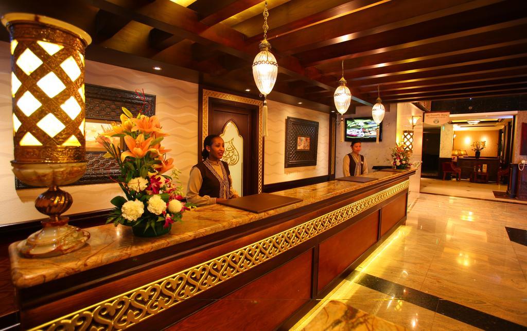 Arabian Courtyard Hotel & Spa Dubai Exterior foto