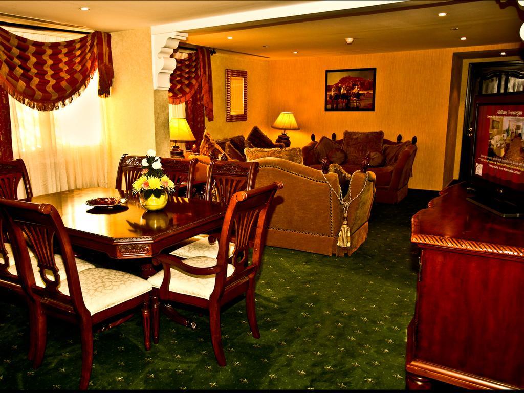 Arabian Courtyard Hotel & Spa Dubai Exterior foto