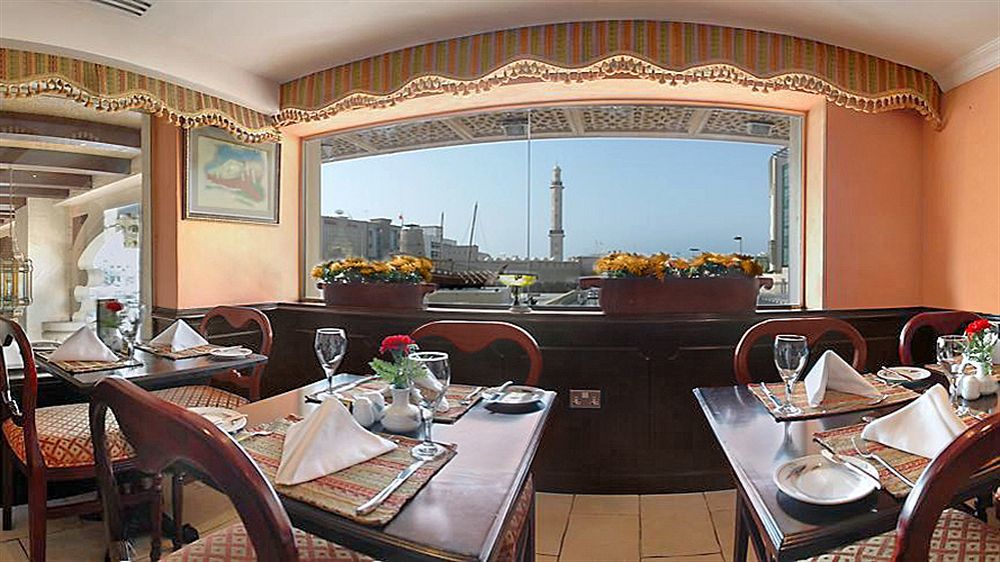 Arabian Courtyard Hotel & Spa Dubai Exterior foto