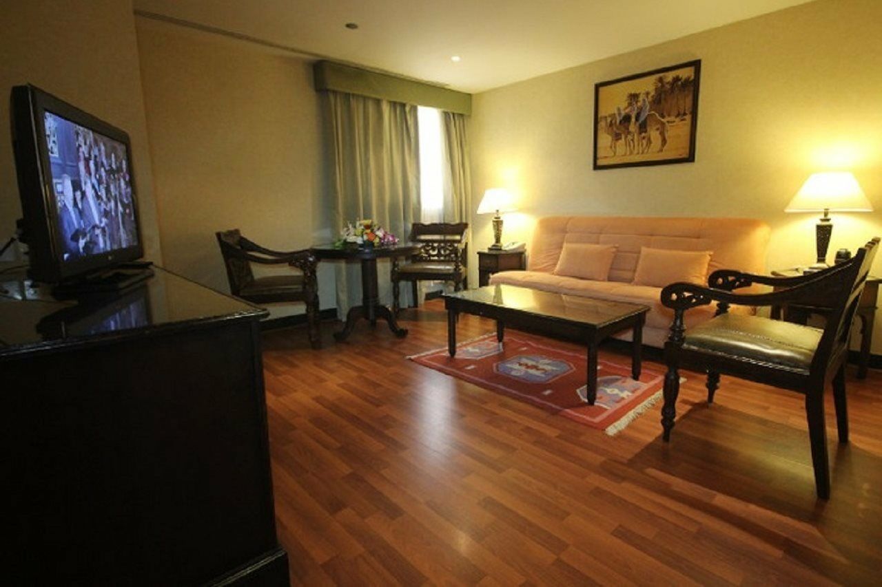 Arabian Courtyard Hotel & Spa Dubai Exterior foto